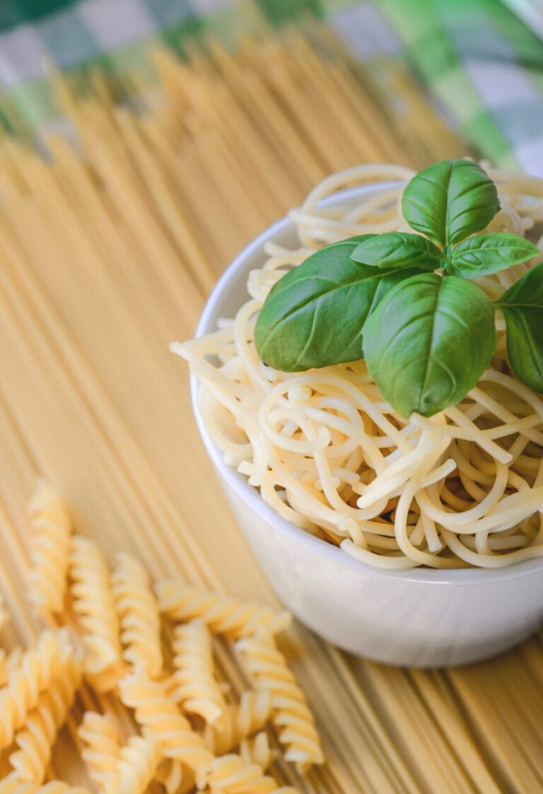 Creamy Pesto Pasta: A Harmony of Freshness and Indulgence 5 Creamy Pesto Pasta: A Harmony of Freshness and Indulgence